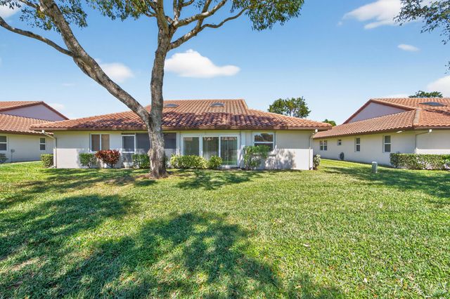 6045 Waldwick Circle, Delray Beach, FL 33484