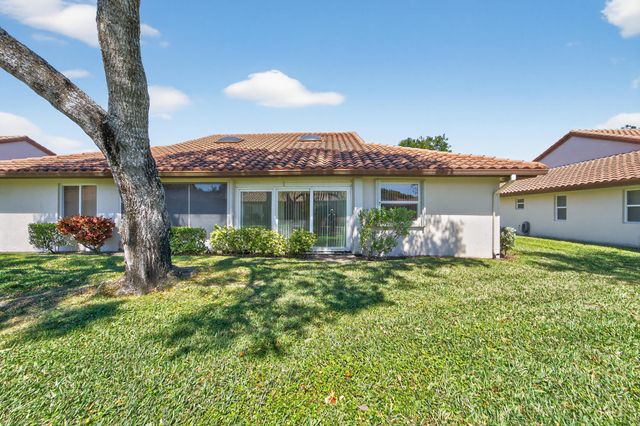 6045 Waldwick Circle, Delray Beach, FL 33484