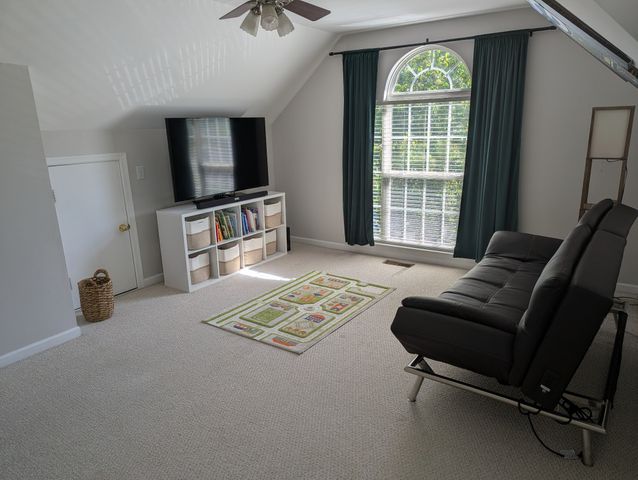 808 Aimes Ct, Nashville, TN 37221