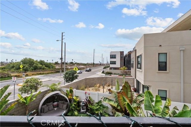 1068 Canal Street, Oxnard, CA 93035