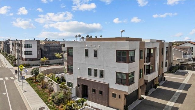 1068 Canal Street, Oxnard, CA 93035