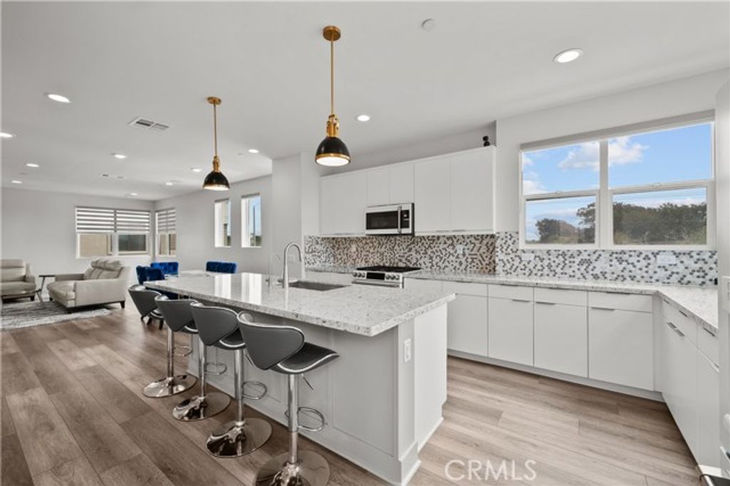 1068 Canal Street, Oxnard, CA 93035