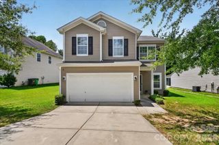 3323 Mortemer Lane, Charlotte, NC 28262