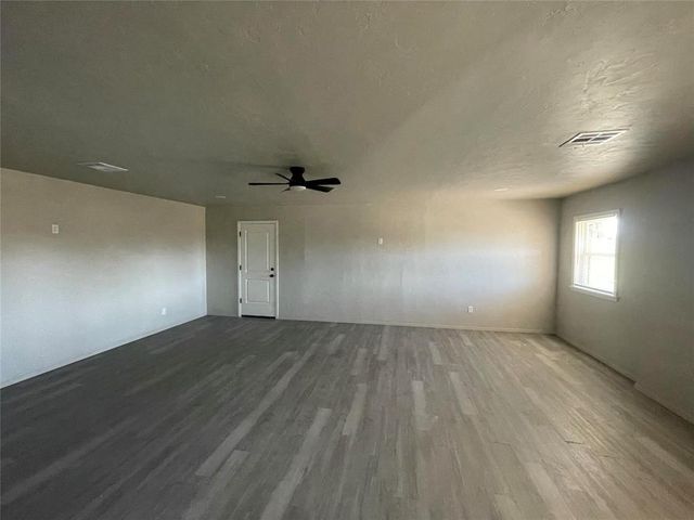 22565 Gaddy Road, Tecumseh, OK 74873