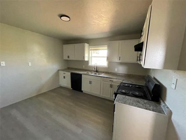 22565 Gaddy Road, Tecumseh, OK 74873