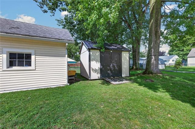 76 Klaum Avenue, North Tonawanda, NY 14120