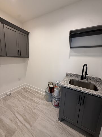 2631 Holly Springs Dr, Murfreesboro, TN 37128