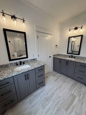 2631 Holly Springs Dr, Murfreesboro, TN 37128