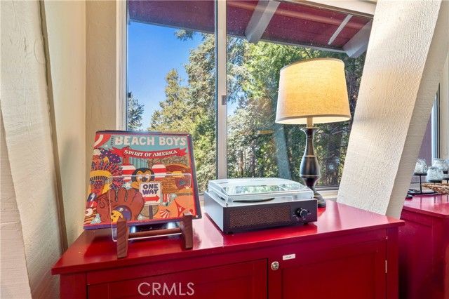 664 Circle Drive, Lake Arrowhead, CA 92352