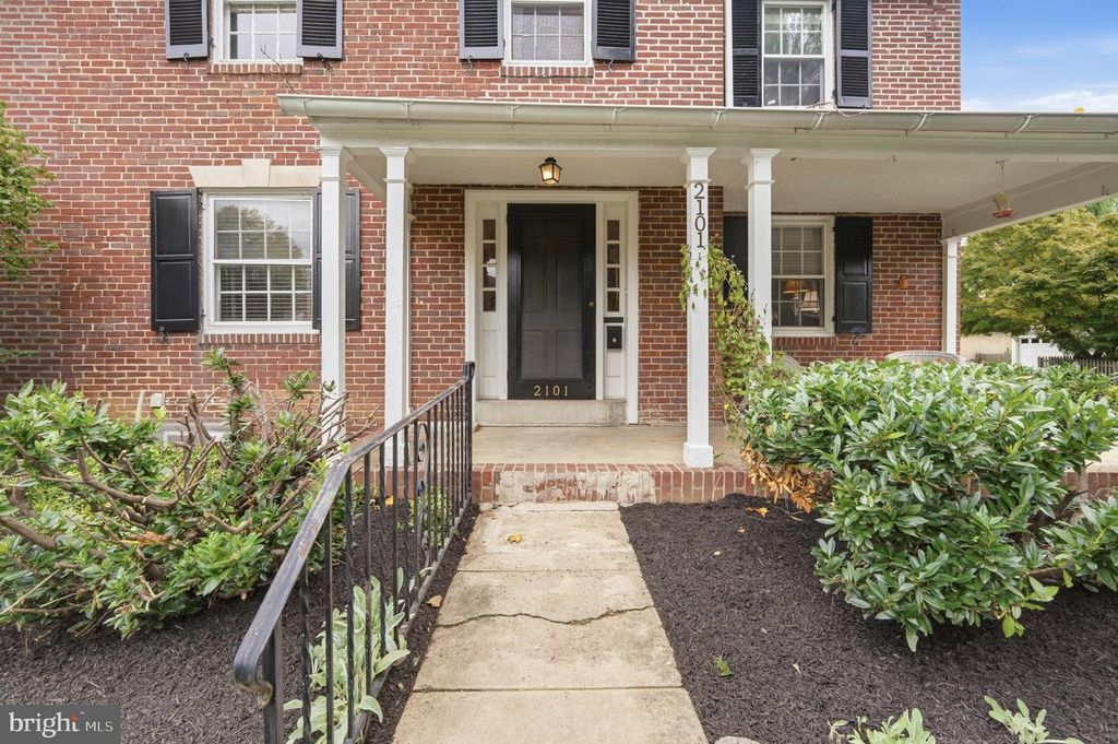 2101 CHESTNUT AVE, ARDMORE, PA 19003 — photo 4