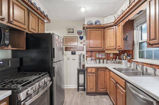 3008 W Oaklyn Avenue, Muncie, IN 47304