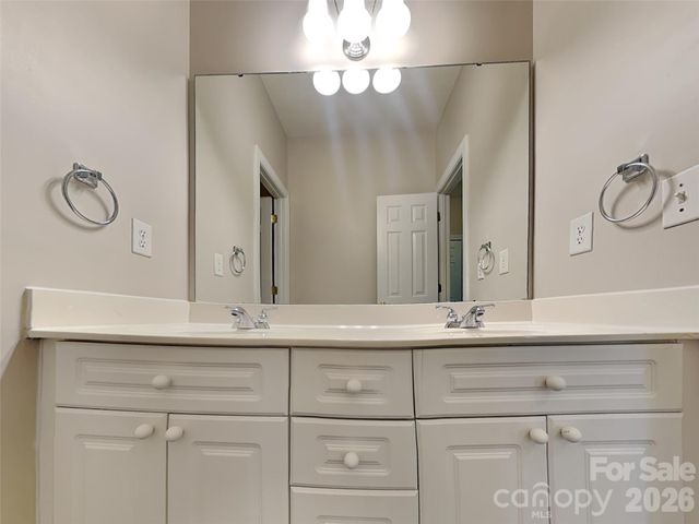 1004 Sentinel Drive, Indian Trail, NC 28079