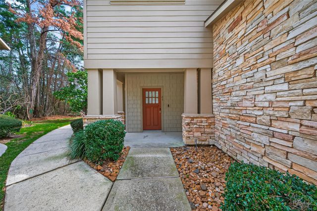 65 Scarlet Woods Court, Spring, TX 77380