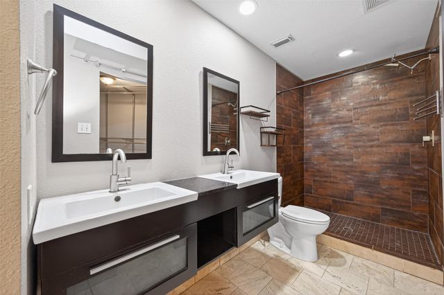 65 Scarlet Woods Court, Spring, TX 77380