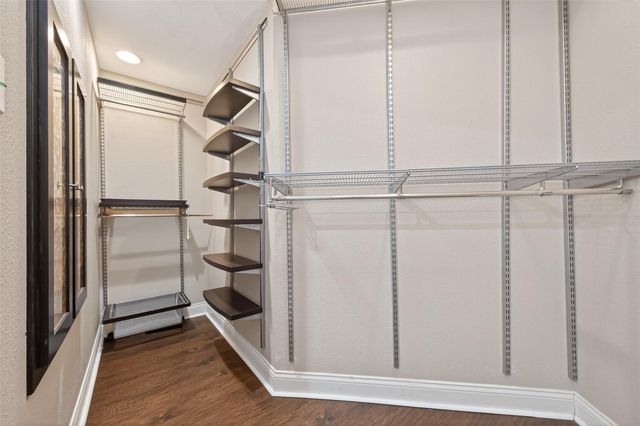 65 Scarlet Woods Court, Spring, TX 77380