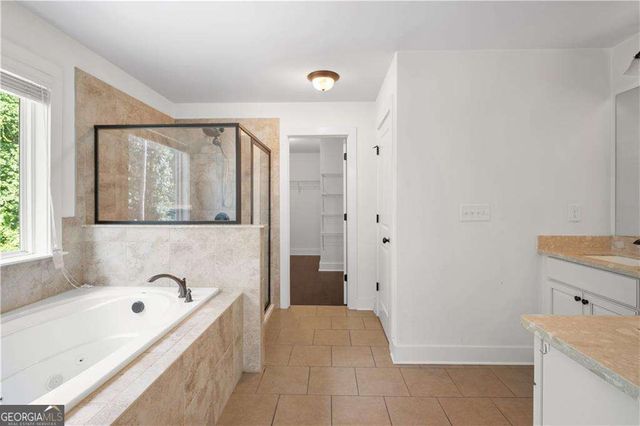 1486 Halletts Peak Place, Lawrenceville, GA 30044