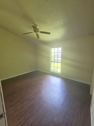 2429 E Timberview Lane, Arlington, TX 76014