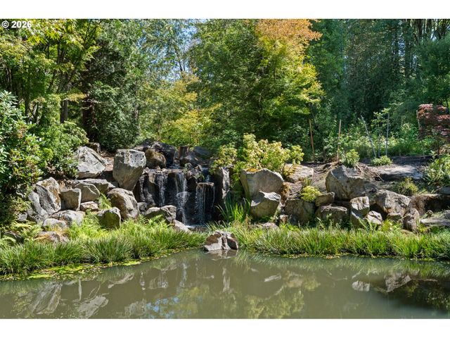 6605 W BURNSIDE St 131, Portland, OR 97210