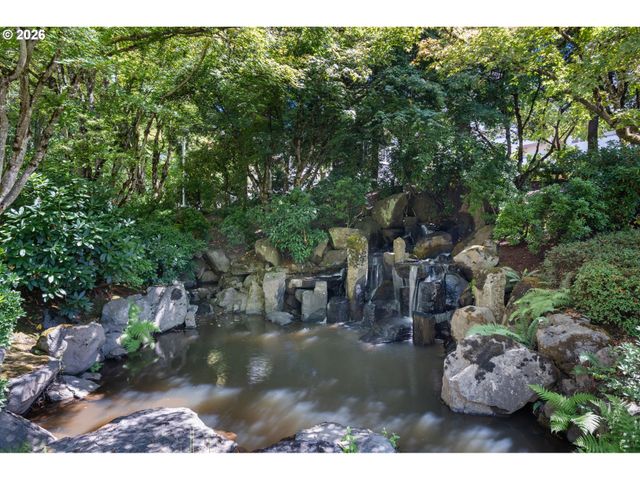 6605 W BURNSIDE St 131, Portland, OR 97210