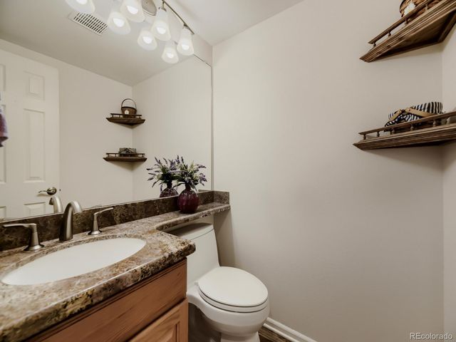 19138 E Berry Drive, Aurora, CO 80015
