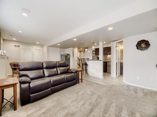 19138 E Berry Drive, Aurora, CO 80015