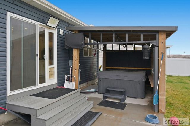 2848 E Larson Drive, Idaho Falls, ID 83401