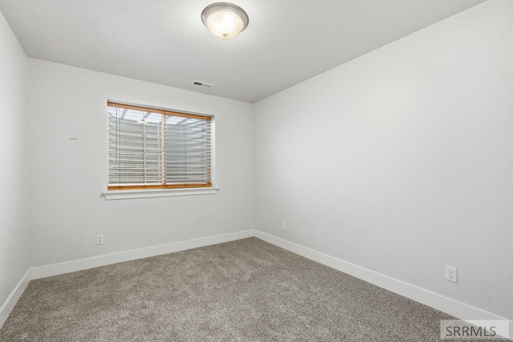 Image 30 of property listing at 2848 E Larson Drive, Idaho Falls, ID 83401