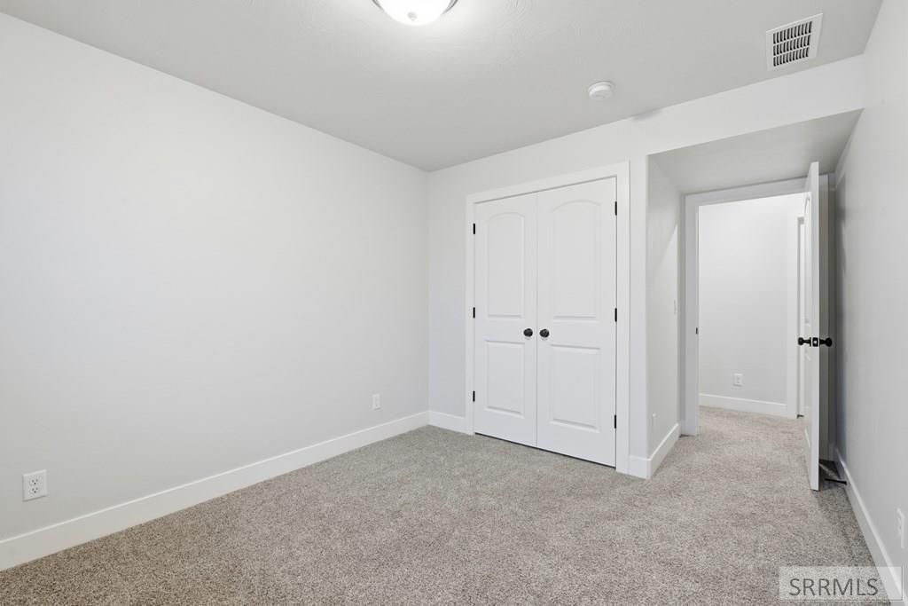 Image 31 of property listing at 2848 E Larson Drive, Idaho Falls, ID 83401