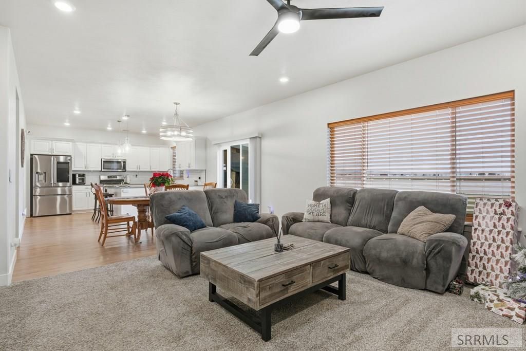 Image 7 of property listing at 2848 E Larson Drive, Idaho Falls, ID 83401