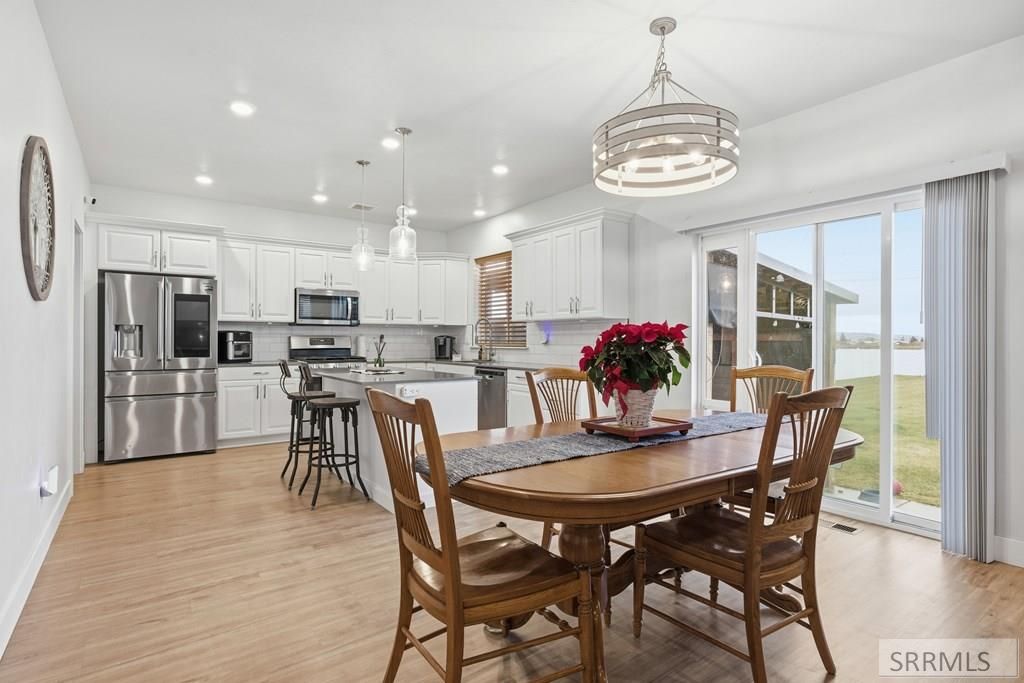 Image 8 of property listing at 2848 E Larson Drive, Idaho Falls, ID 83401