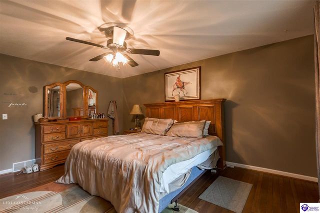 214 Forrest Hill Road, Hodgenville, KY 42748