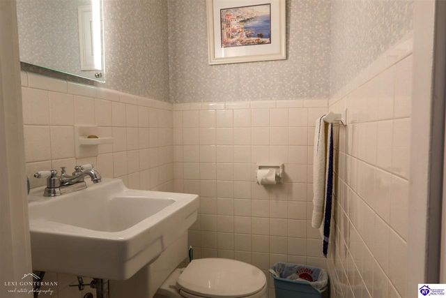 214 Forrest Hill Road, Hodgenville, KY 42748