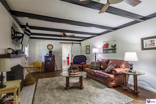 214 Forrest Hill Road, Hodgenville, KY 42748