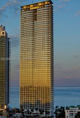 16901 Collins Ave 704, Sunny Isles Beach, FL 33160