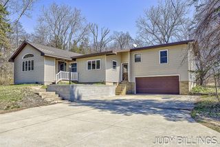 1501 68th Street, Fennville, MI 49408