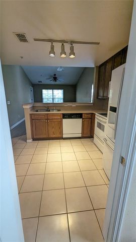 10166 REGENT PARK DRIVE 10166, Orlando, FL 32825