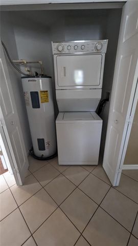 10166 REGENT PARK DRIVE 10166, Orlando, FL 32825