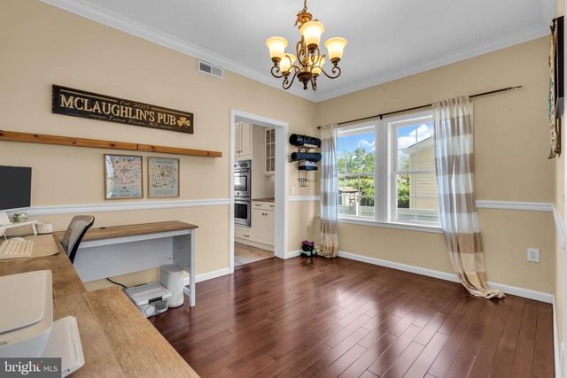 16 LONGMAN ST, Toms River, NJ 08753
