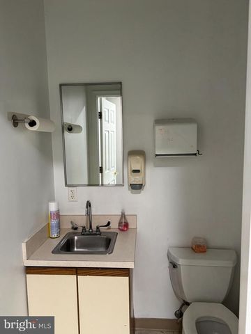 7544 HOLABIRD AVE, Baltimore, MD 21222