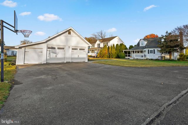 3930 OYSTER HOUSE RD, Broomes Island, MD 20615