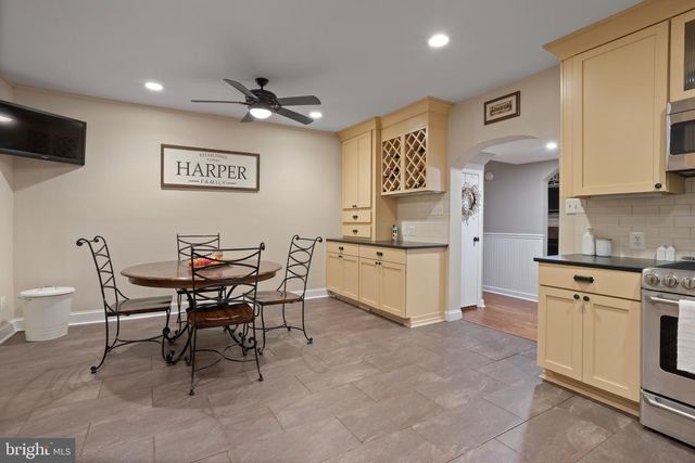 3930 OYSTER HOUSE RD, Broomes Island, MD 20615