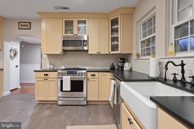 3930 OYSTER HOUSE RD, Broomes Island, MD 20615