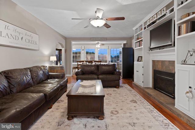 3930 OYSTER HOUSE RD, Broomes Island, MD 20615