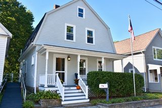 174 Center Avenue, Middleboro, MA 02346