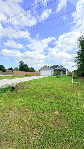 2750 County Road 3540, Cleveland, TX 77327