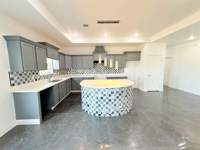 2750 County Road 3540, Cleveland, TX 77327