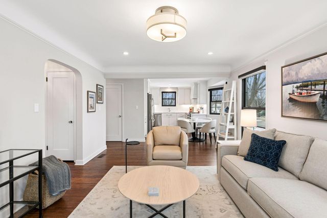 7100 Minnetonka Boulevard, Saint Louis Park, MN 55426