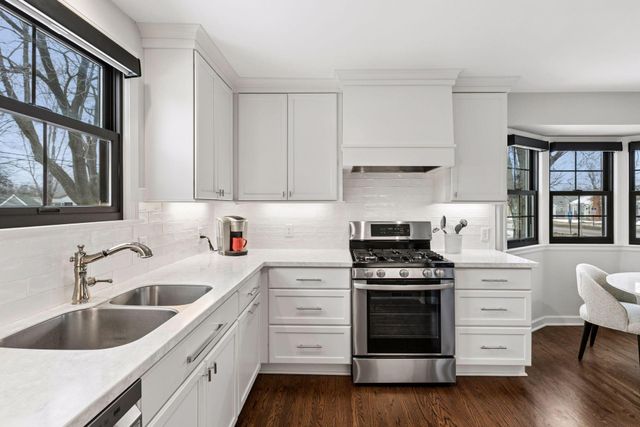 7100 Minnetonka Boulevard, Saint Louis Park, MN 55426