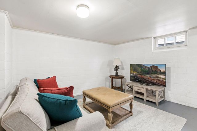 7100 Minnetonka Boulevard, Saint Louis Park, MN 55426