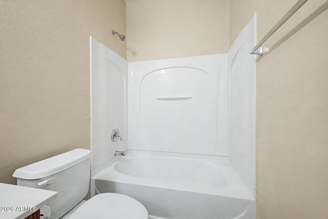 3060 E RAVENSWOOD Drive, Gilbert, AZ 85298